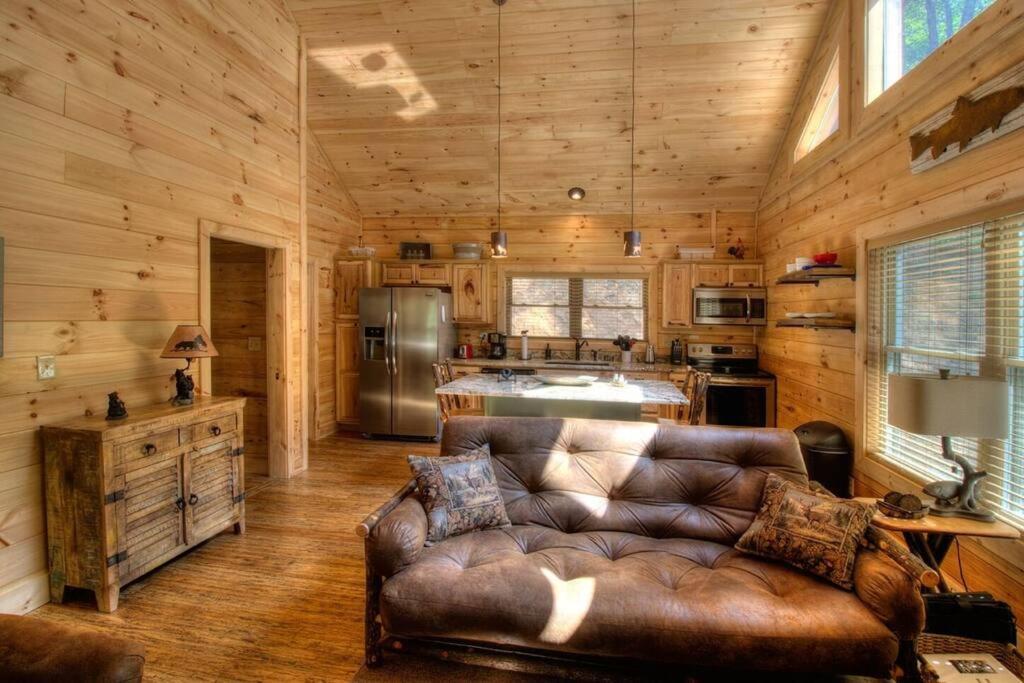 Villa Honeymoon Getaway In Woods Near Noc And Smoky Mtn Rr Bryson City Exterior foto